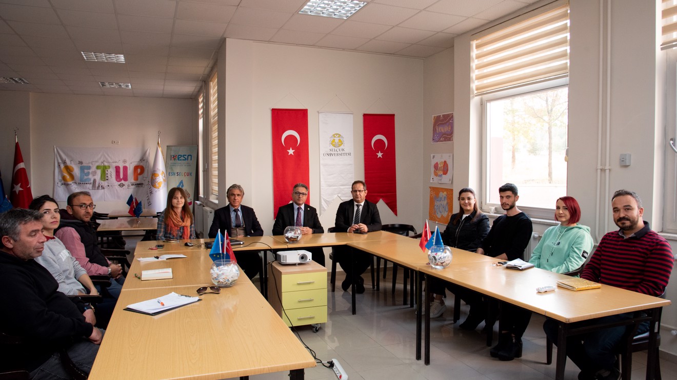 Prof. Dr. Aksoy, Erasmus Koordinatörlüğünü ziyaret etti